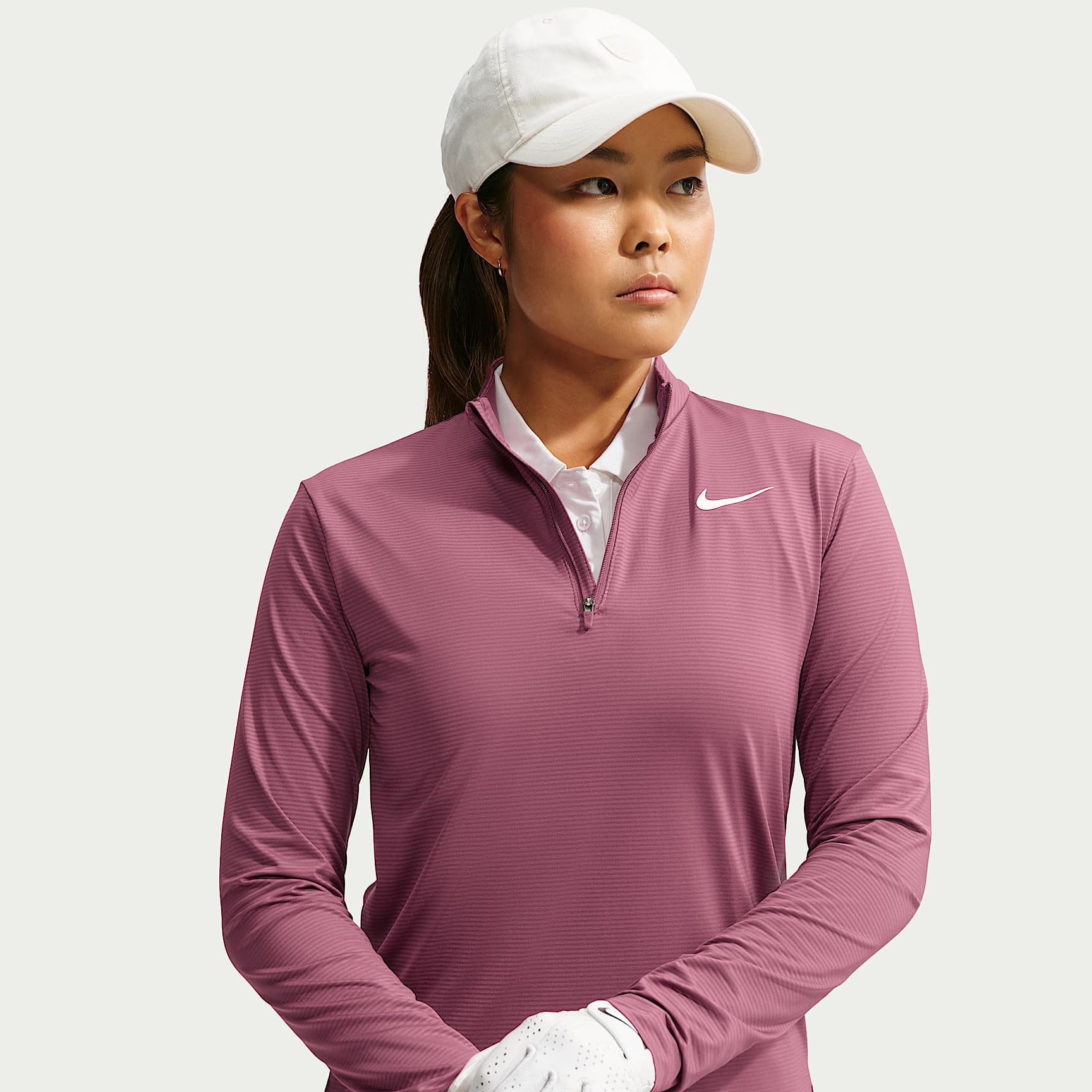 Nike Victory Women's Dri-FIT 1/4-Zip Golf Top. Nike.com